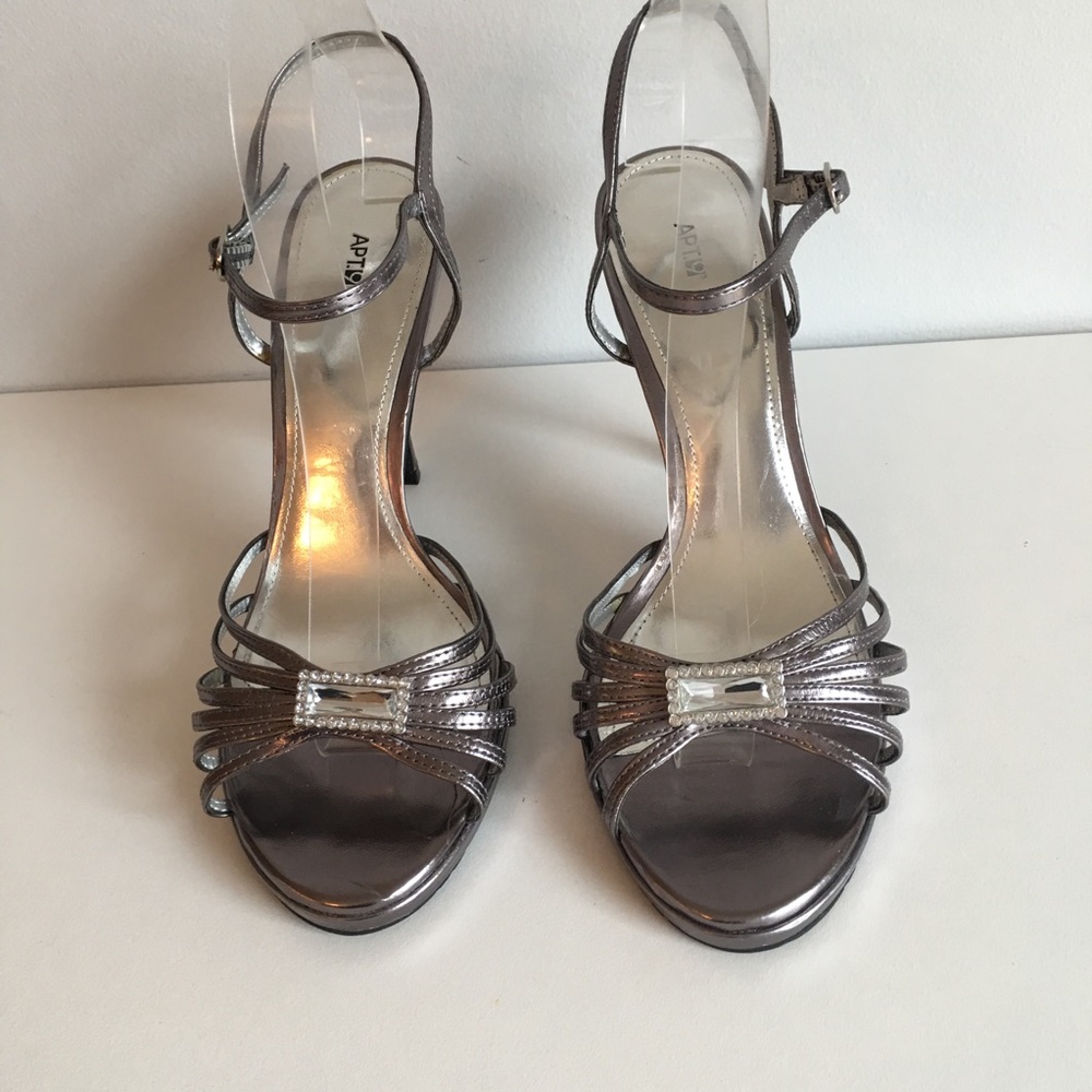 APT. 9 ALEXI Strappy High Heels Ankle Strap SZ 9M